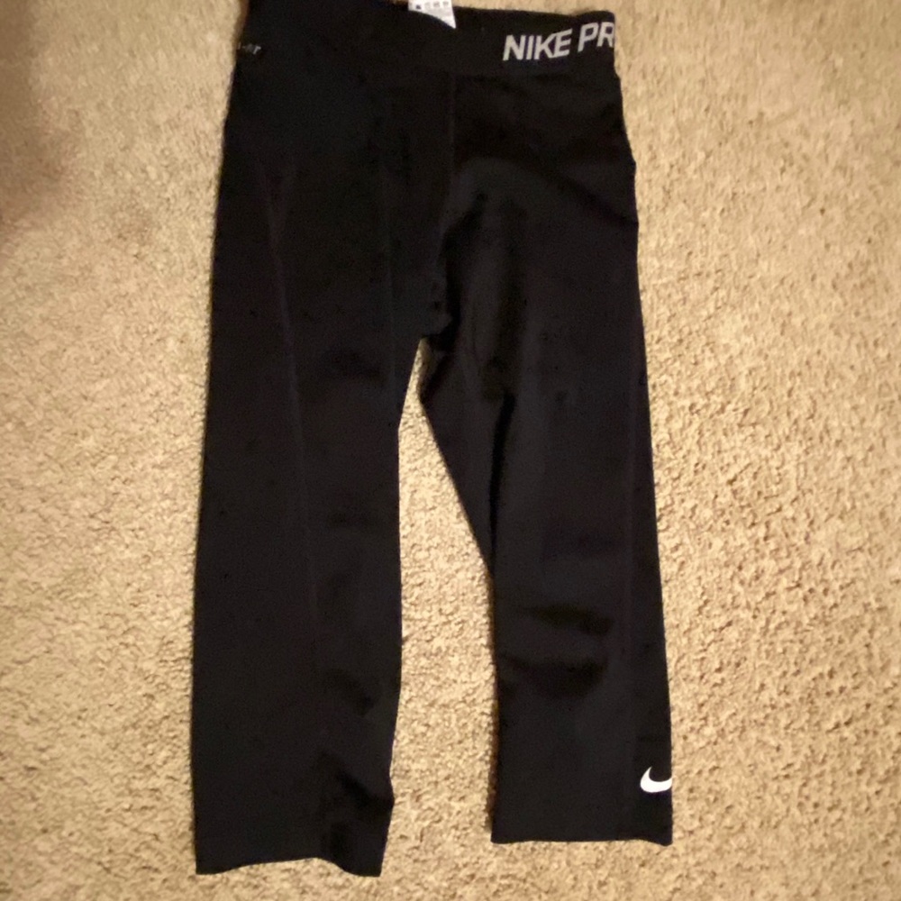 Nike Pro Cropped Leggings